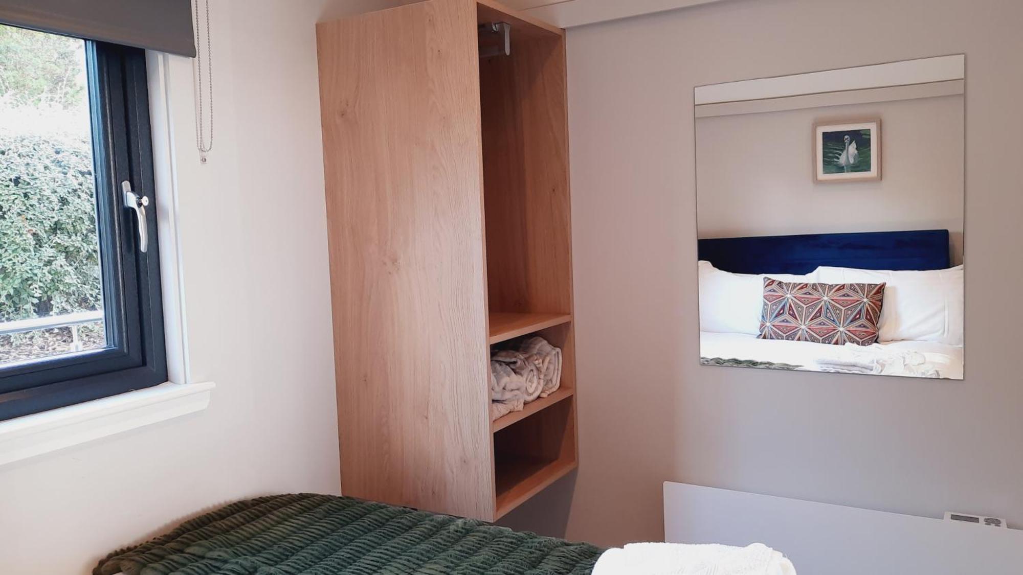 Lincoln Floating Holidays Extérieur photo